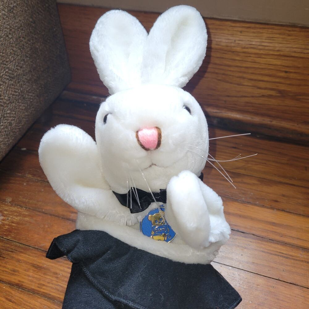 Vintage Dakin Hand Puppet Plush 15" White Rabbit in Black‎ Hat (P58)